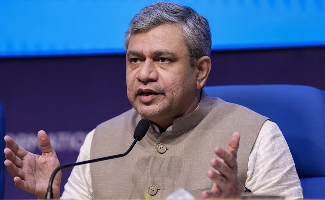 Union Minister Ashwini Vaishnaw visits BEML unit in Bengaluru